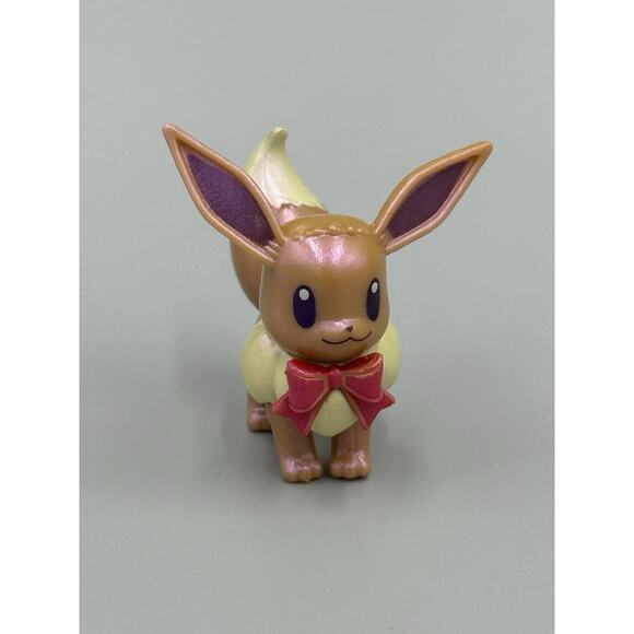 Pokemon Small Action Figures Lot Of 3 Squirtle W/ Snowball, Spheal, Eevee - Picture 3 of 9